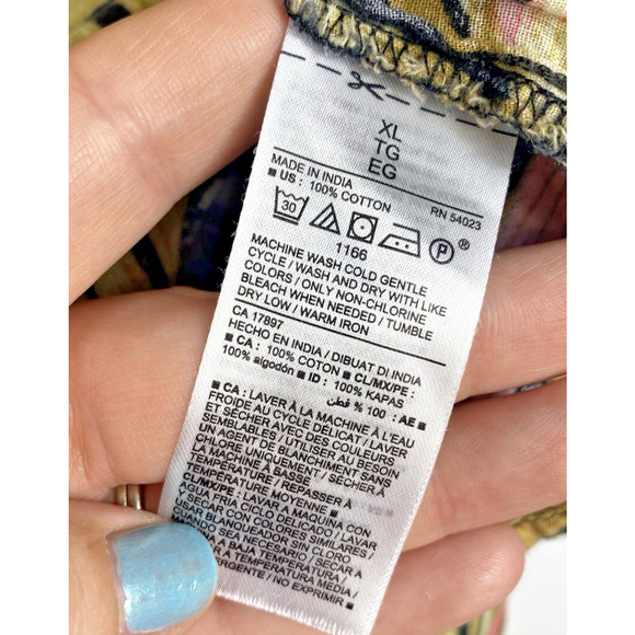 Old Navy Tunic Blouse Top Shirt XL Black Tropical Floral Vacation Beachy Boho - Picture 9 of 11